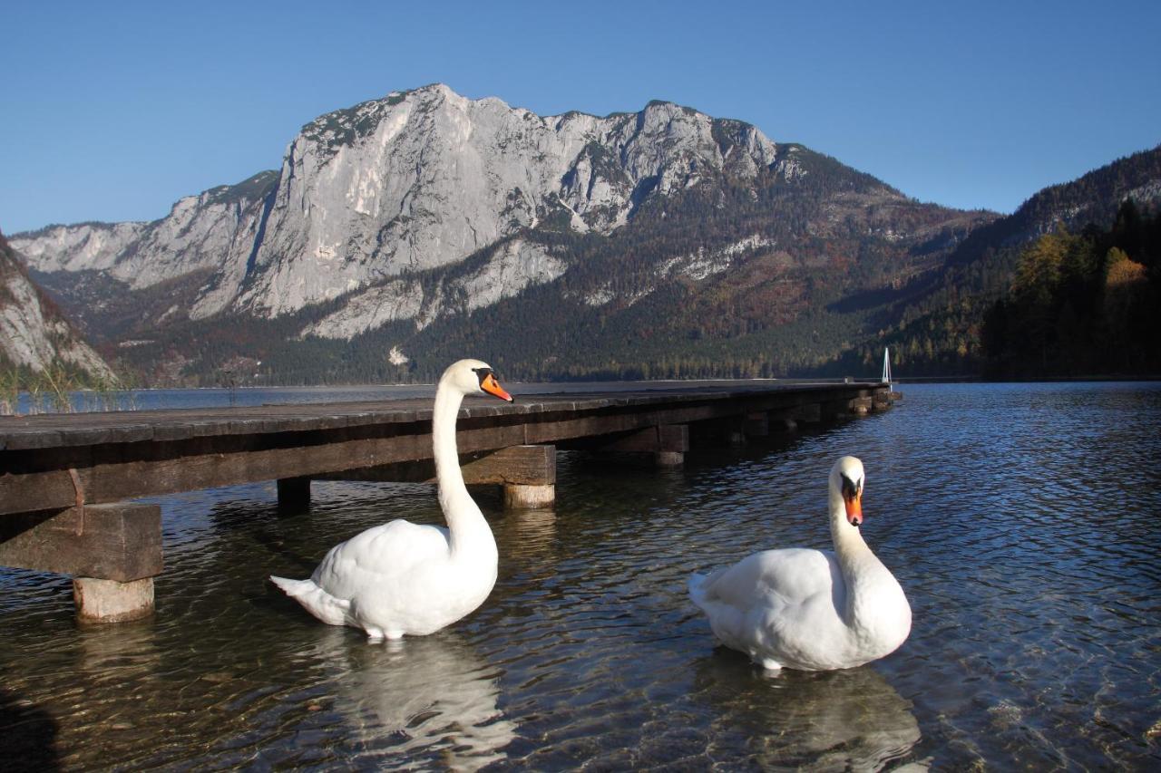 Gasthof Zum Hirschen Hotel Altaussee Exterior photo